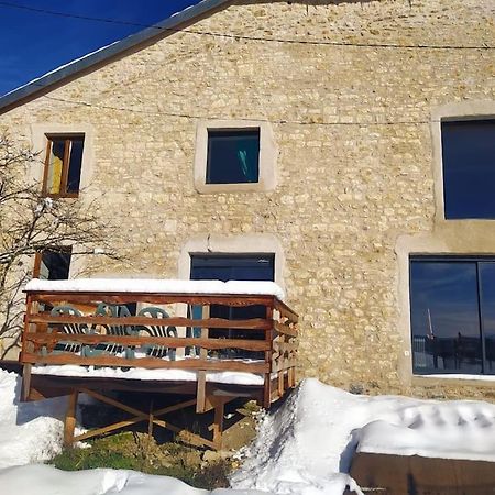 Gite Rural Du Lac Genin Charix Экстерьер фото