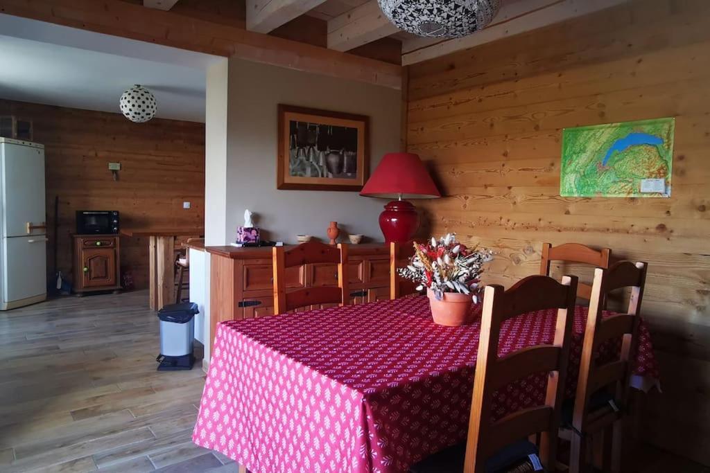 Gite Rural Du Lac Genin Charix Экстерьер фото